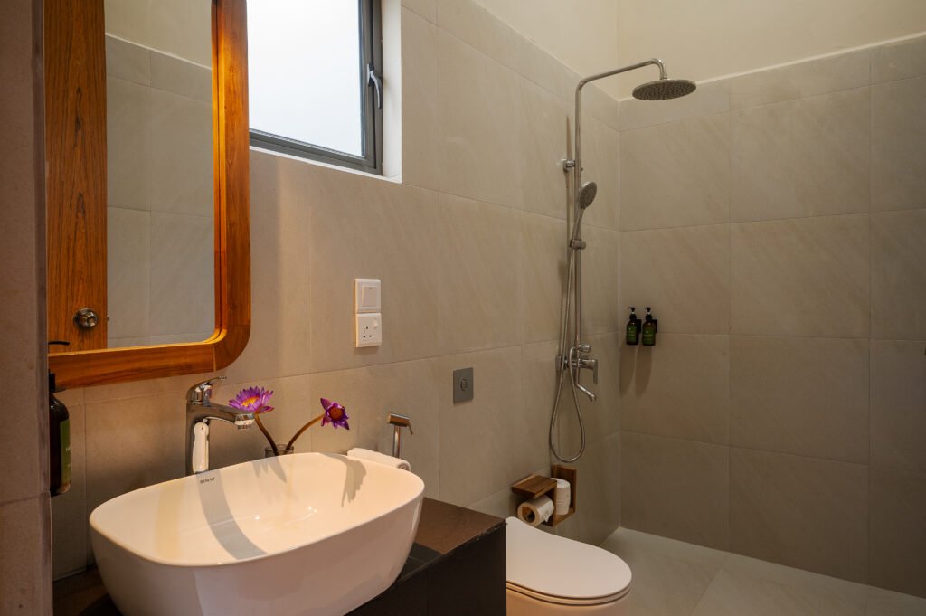 Rekawa Wellness Resort ensuite rooms