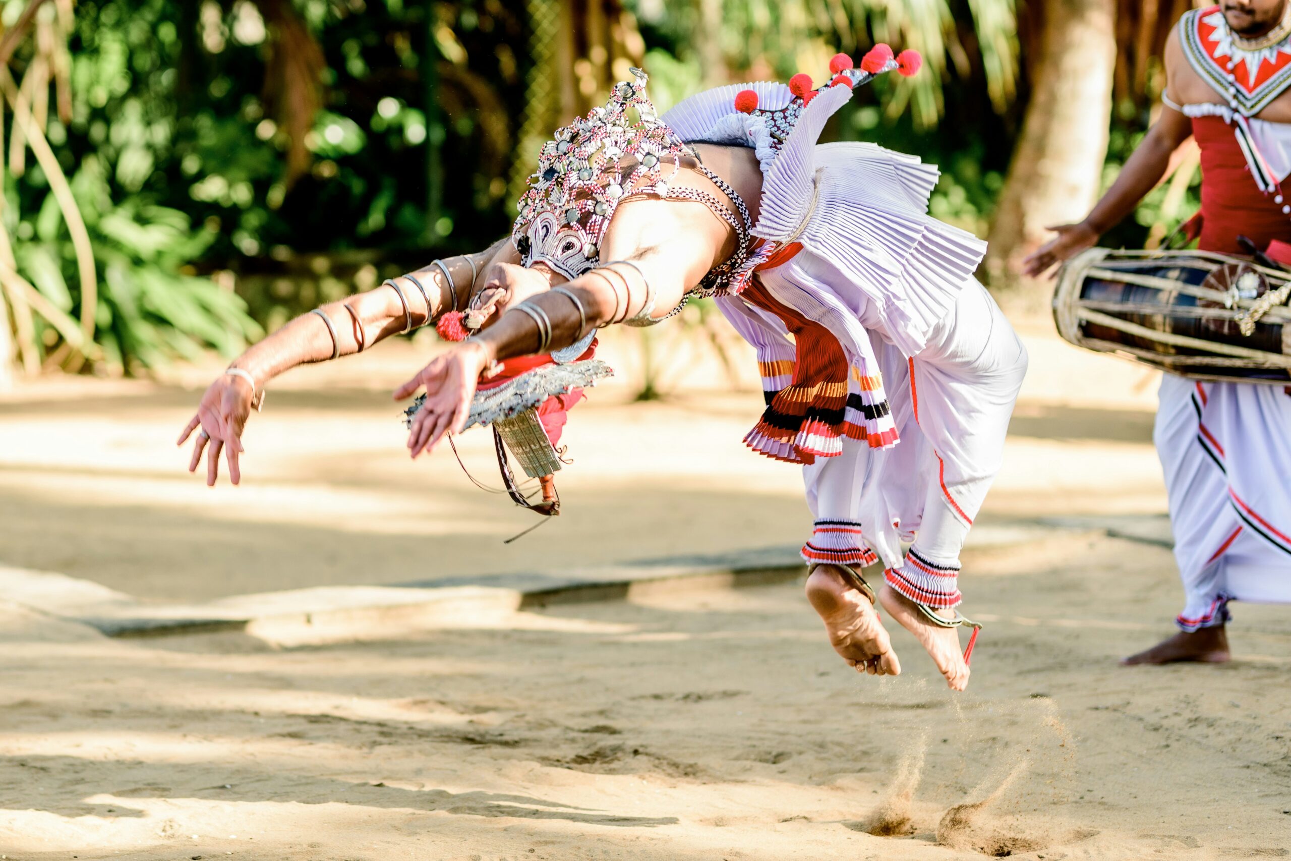 Sri Lanka in August: Festivals, Climate & Retreat Season at Rekawa